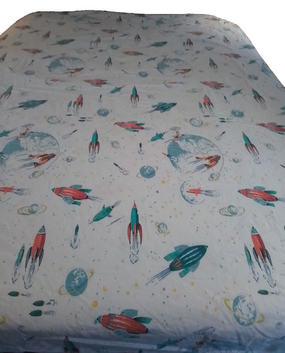 Garnet hill kids spaceship - garnet,